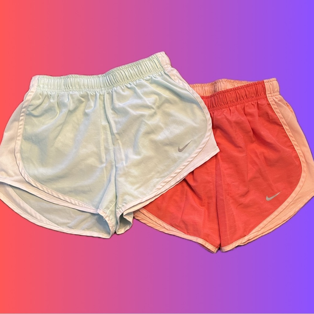 Nike Women’s Dri-Fit Short Bundle - Size Small